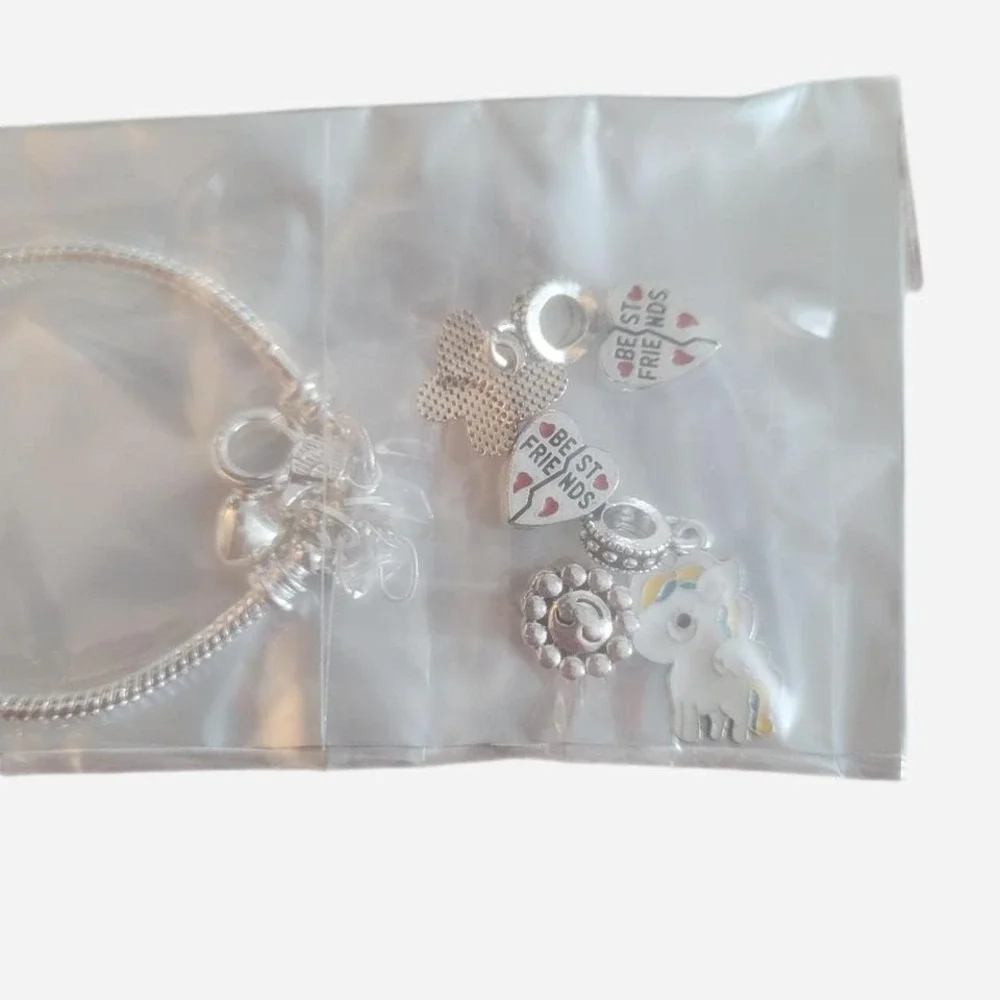 NWT Kids Mini‎ Purse Gift Bag Inside A Silver Charm Bracelet w/5 charms